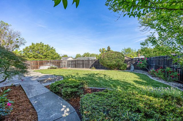 1856 Neptune Way, Sacramento, CA 95864