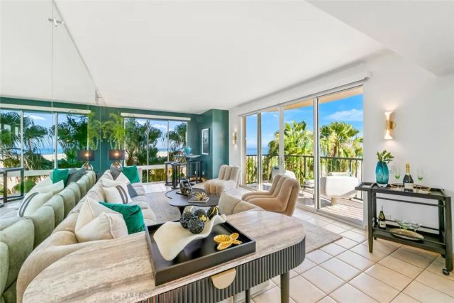 850 E Ocean Boulevard 205, Long Beach, CA 90802