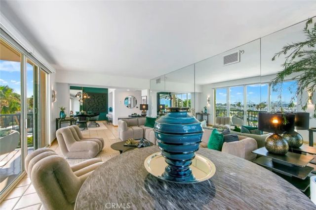850 E Ocean Boulevard 205, Long Beach, CA 90802