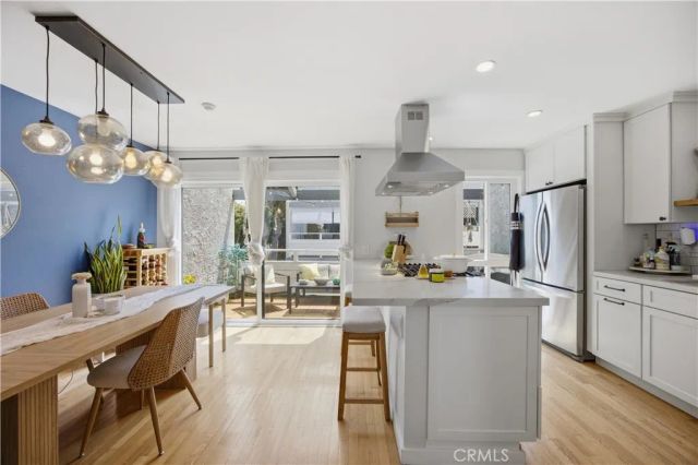 1911 Rockefeller Lane F, Redondo Beach, CA 90278