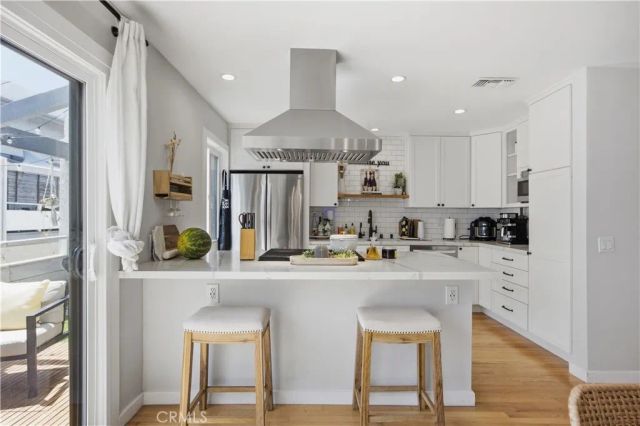 1911 Rockefeller Lane F, Redondo Beach, CA 90278
