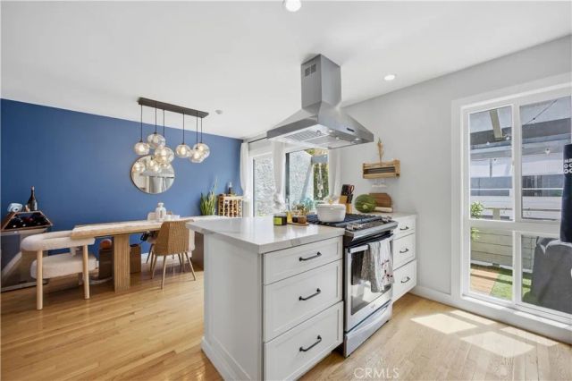 1911 Rockefeller Lane F, Redondo Beach, CA 90278