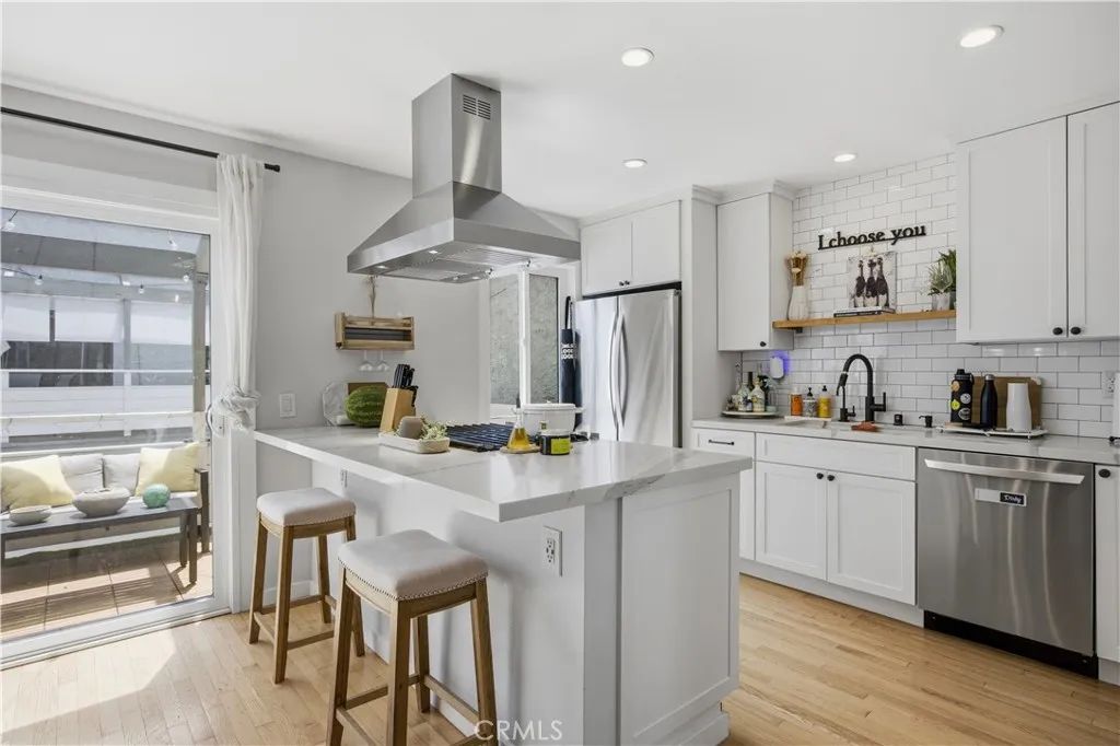 1911 Rockefeller Lane F, Redondo Beach, CA 90278