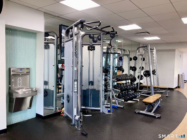 127 Greyrock Place 1508, Stamford, CT 06901