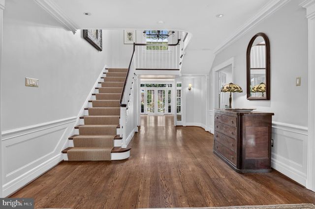 5329 WOODLAWN AVE, Chevy Chase, MD 20815