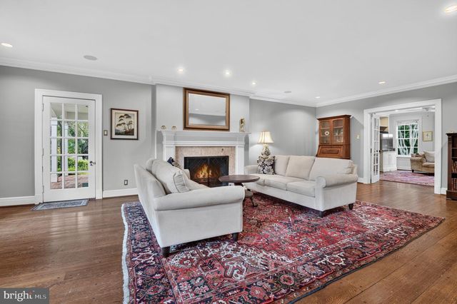 5329 WOODLAWN AVE, Chevy Chase, MD 20815