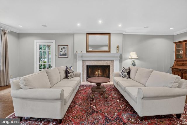 5329 WOODLAWN AVE, Chevy Chase, MD 20815