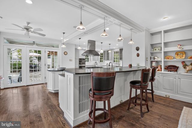 5329 WOODLAWN AVE, Chevy Chase, MD 20815