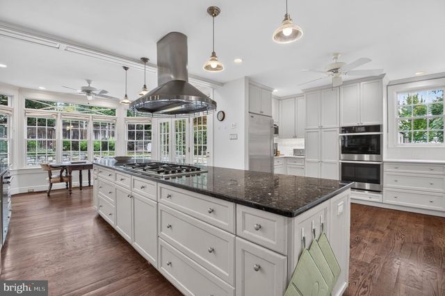 5329 WOODLAWN AVE, Chevy Chase, MD 20815