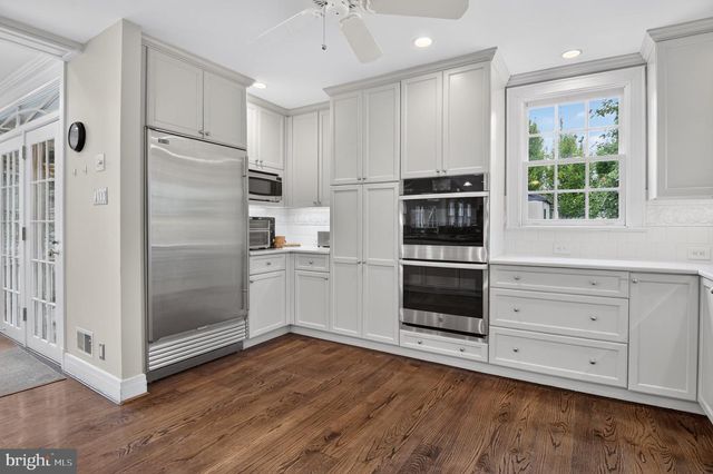 5329 WOODLAWN AVE, Chevy Chase, MD 20815
