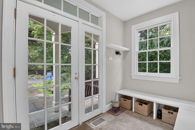 5329 WOODLAWN AVE, Chevy Chase, MD 20815