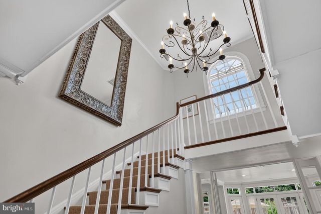 5329 WOODLAWN AVE, Chevy Chase, MD 20815
