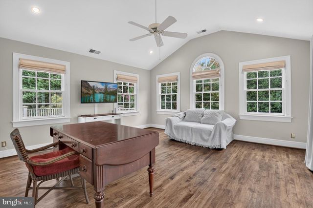 5329 WOODLAWN AVE, Chevy Chase, MD 20815