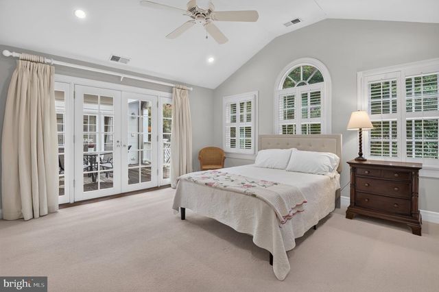 5329 WOODLAWN AVE, Chevy Chase, MD 20815