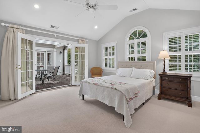 5329 WOODLAWN AVE, Chevy Chase, MD 20815