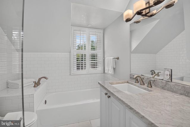 5329 WOODLAWN AVE, Chevy Chase, MD 20815