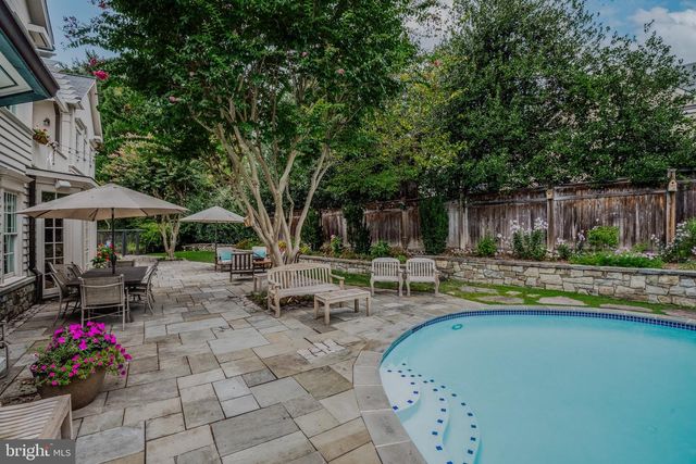 5329 WOODLAWN AVE, Chevy Chase, MD 20815