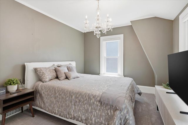 4653 Clinton Avenue, Minneapolis, MN 55419