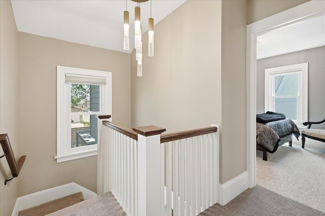 4653 Clinton Avenue, Minneapolis, MN 55419