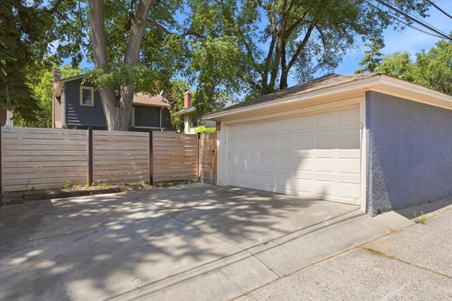 4653 Clinton Avenue, Minneapolis, MN 55419