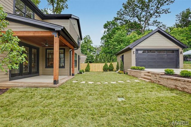 246 Barter Avenue, Kirkwood, MO 63122