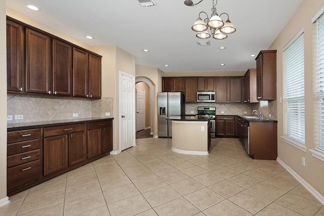 19 Patina Pines Place, The Woodlands, TX 77381