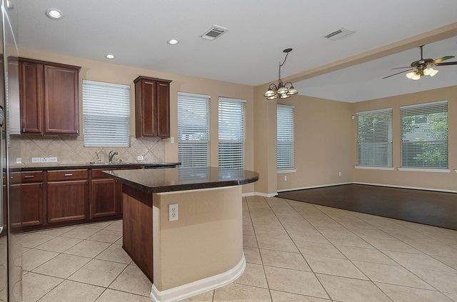 19 Patina Pines Place, The Woodlands, TX 77381