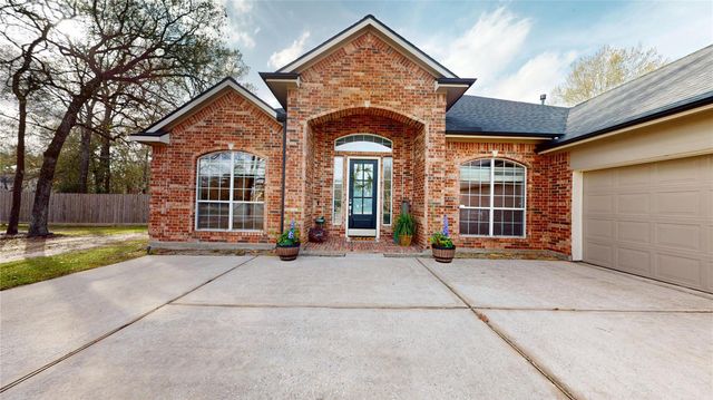 30427 W Legends Trail Drive, Spring, TX 77386