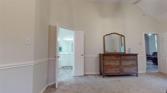 30427 W Legends Trail Drive, Spring, TX 77386