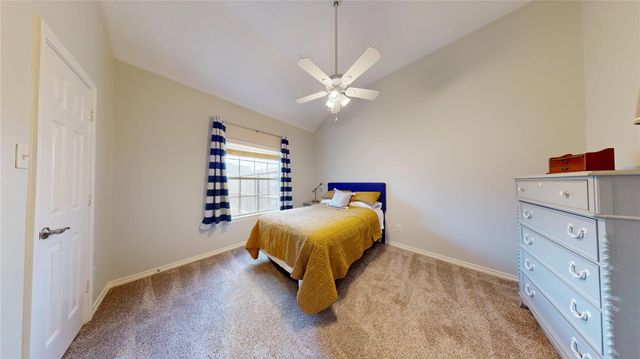 30427 W Legends Trail Drive, Spring, TX 77386