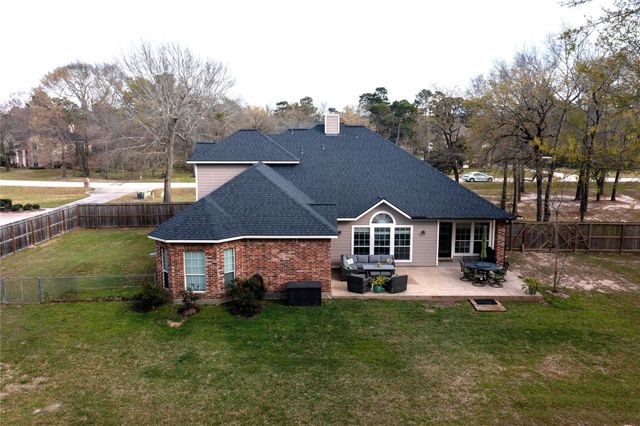 30427 W Legends Trail Drive, Spring, TX 77386