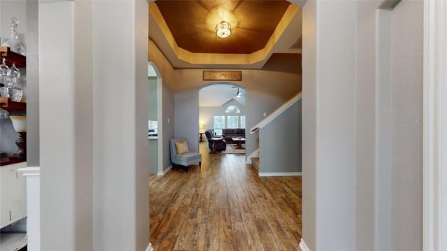 30427 W Legends Trail Drive, Spring, TX 77386