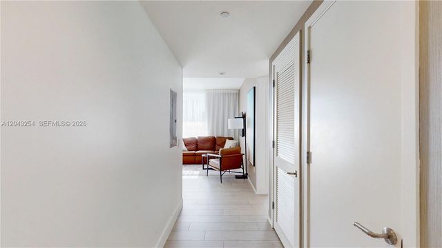 4010 S Ocean Dr R1004, Hollywood, FL 33019