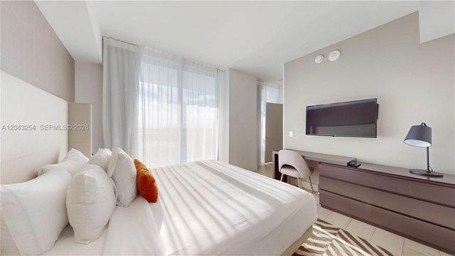 4010 S Ocean Dr R1004, Hollywood, FL 33019