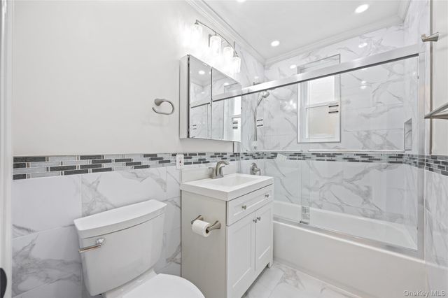 6535 Broadway 2A, Bronx, NY 10471