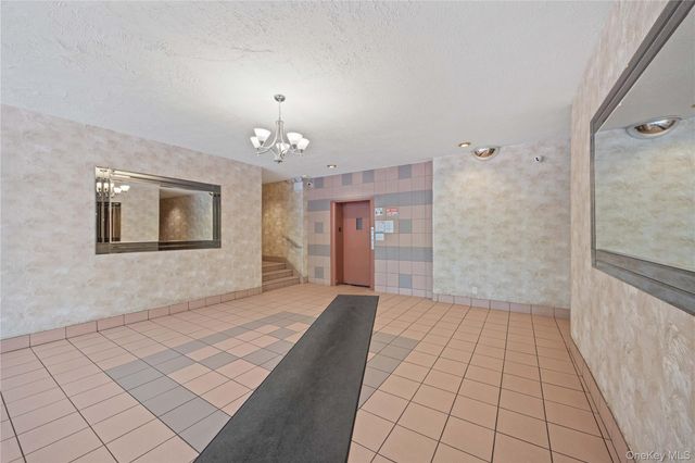 6535 Broadway 2A, Bronx, NY 10471