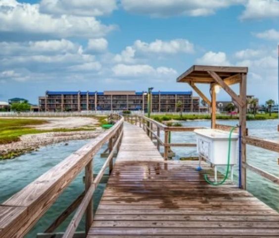 1021 S Water St 121, Rockport, TX 78382