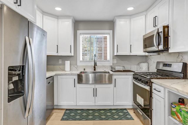 515 517 63rd Street, San Diego, CA 92114