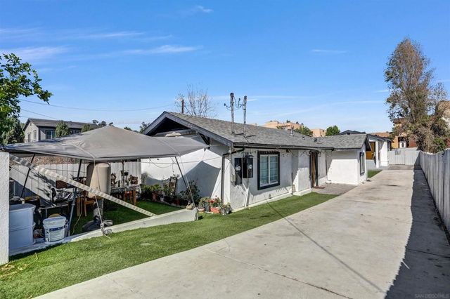 515 517 63rd Street, San Diego, CA 92114