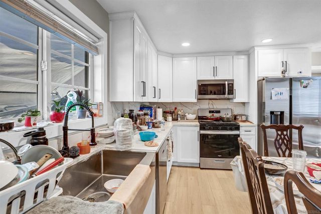 515 517 63rd Street, San Diego, CA 92114