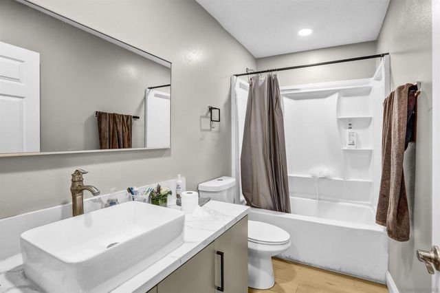 515 517 63rd Street, San Diego, CA 92114