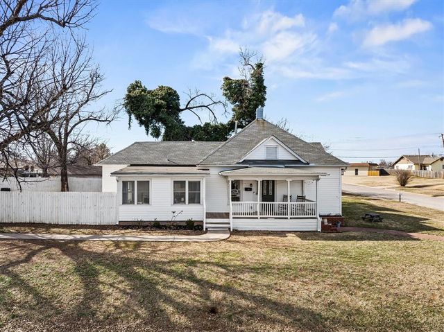 1123 E Oklahoma Avenue, Guthrie, OK 73044