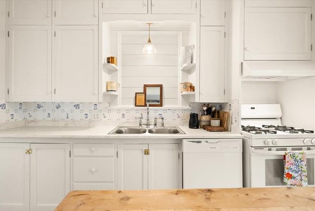 1123 E Oklahoma Avenue, Guthrie, OK 73044