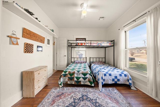 1123 E Oklahoma Avenue, Guthrie, OK 73044