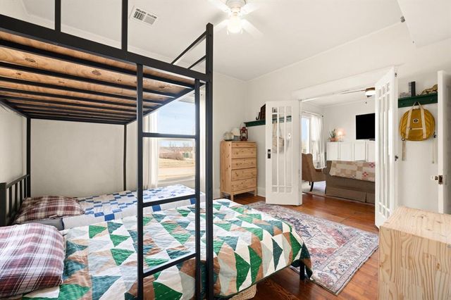 1123 E Oklahoma Avenue, Guthrie, OK 73044