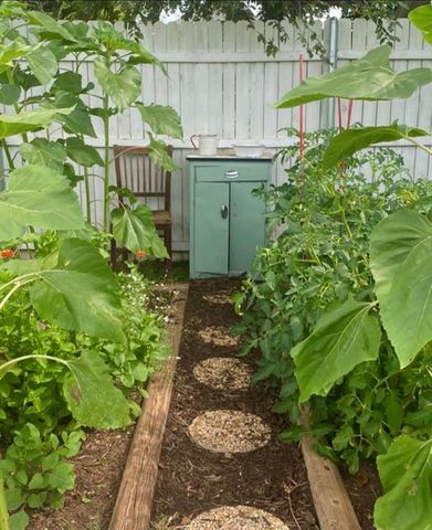 1123 E Oklahoma Avenue, Guthrie, OK 73044