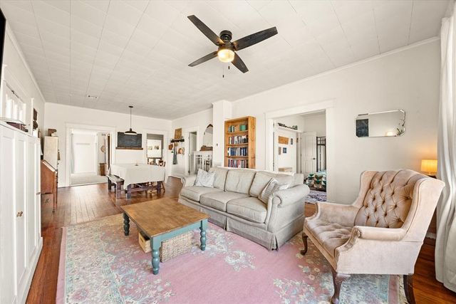 1123 E Oklahoma Avenue, Guthrie, OK 73044