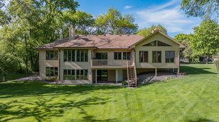 9915 29th Avenue N, Plymouth, MN 55441