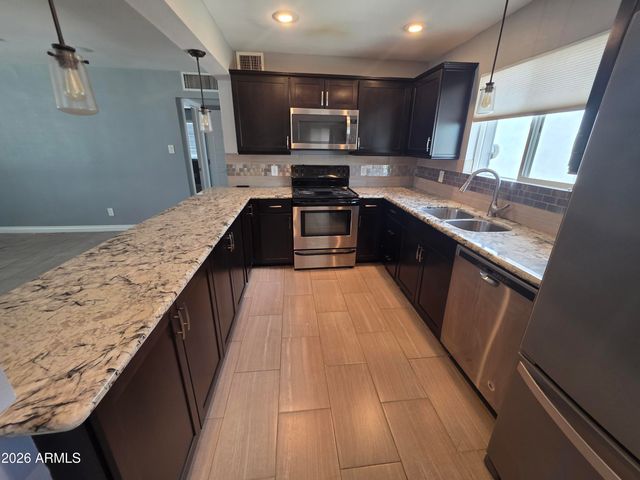1812 E WHITTON Avenue, Phoenix, AZ 85016