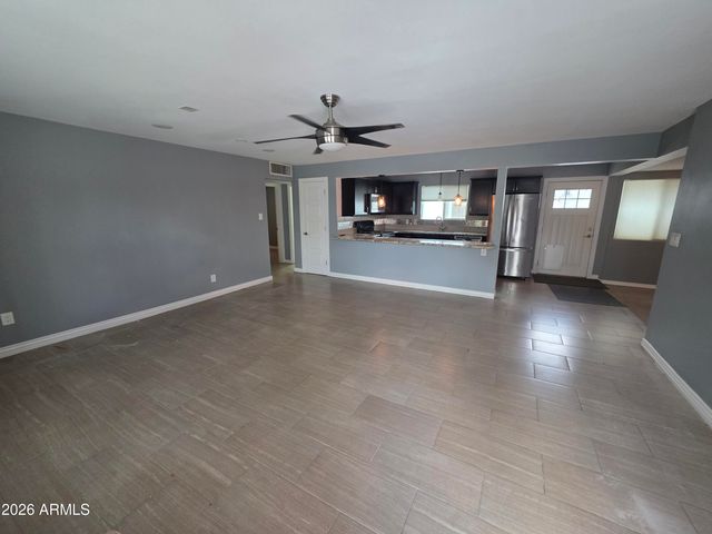 1812 E WHITTON Avenue, Phoenix, AZ 85016